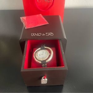 Uno de 50 Watch Silver with Wooden Box Cleaning Pouch and Bag.